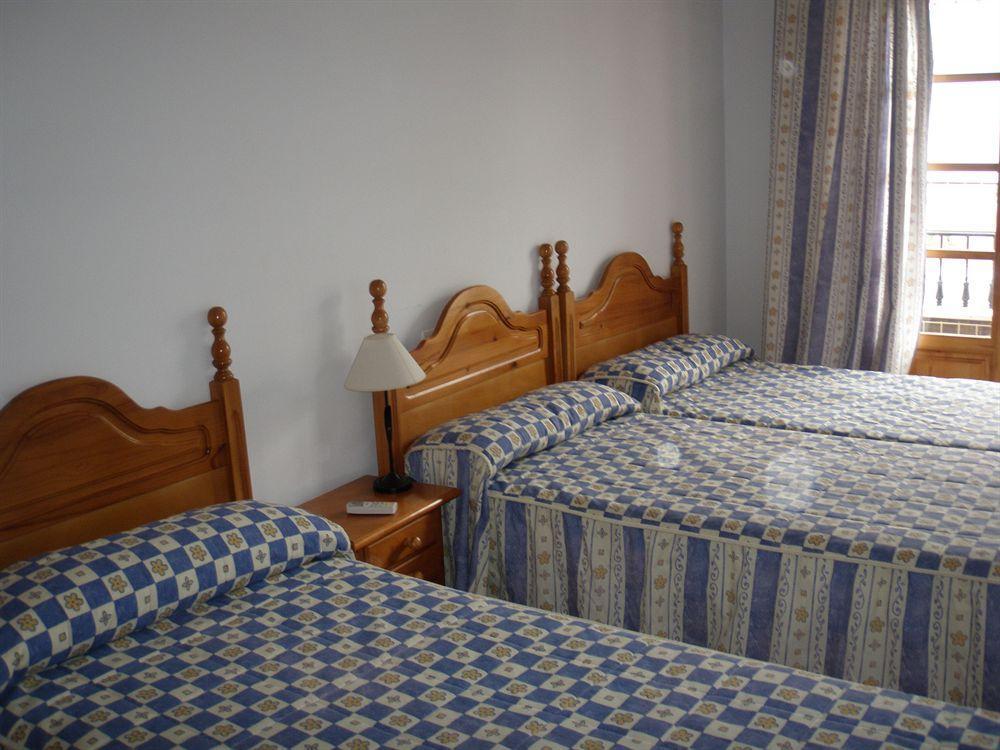Casa Manuel Hotel Нерха Екстериор снимка